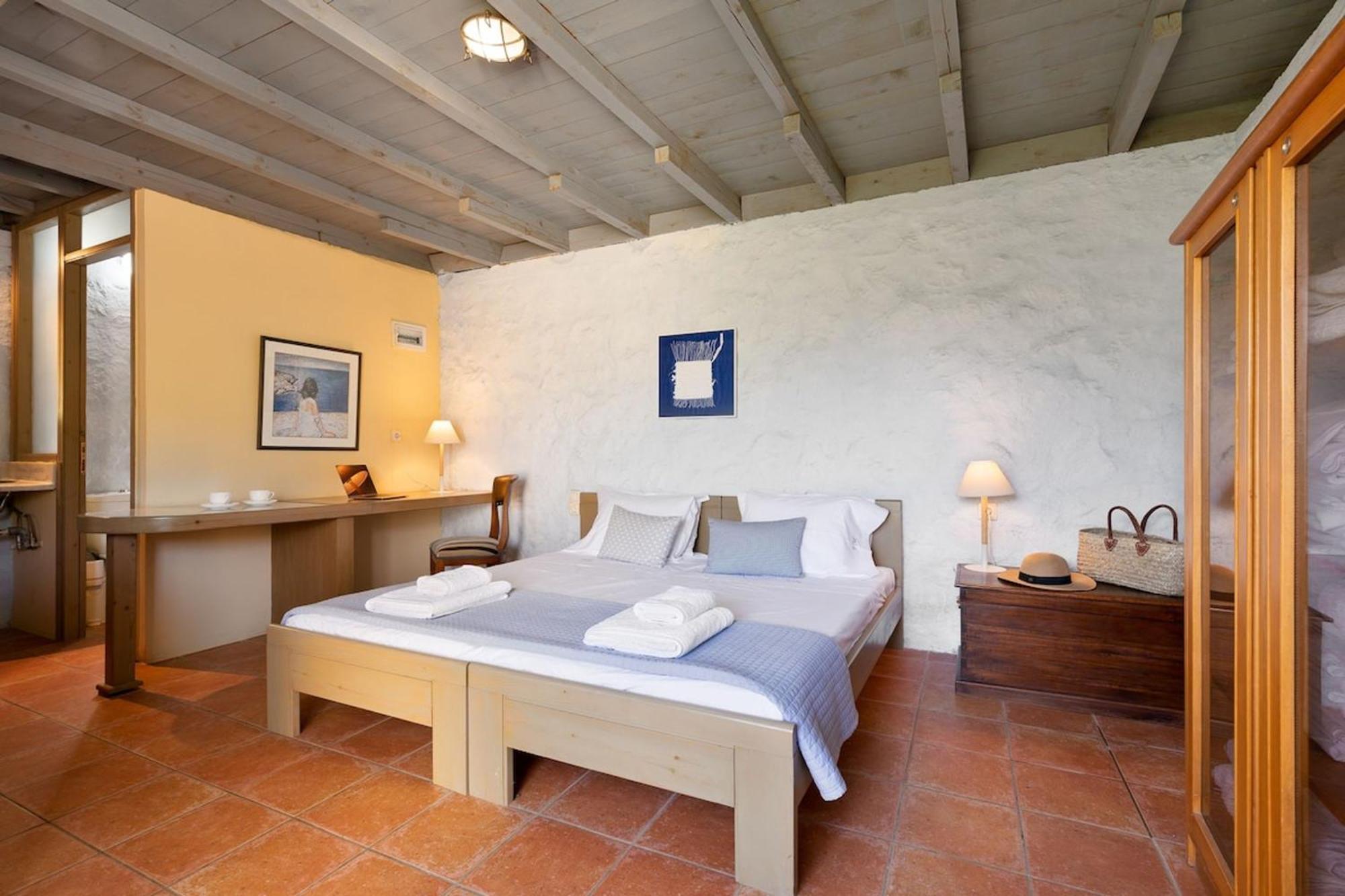 Villa Mediterranea, With Heated Pool Livadia  Exterior photo